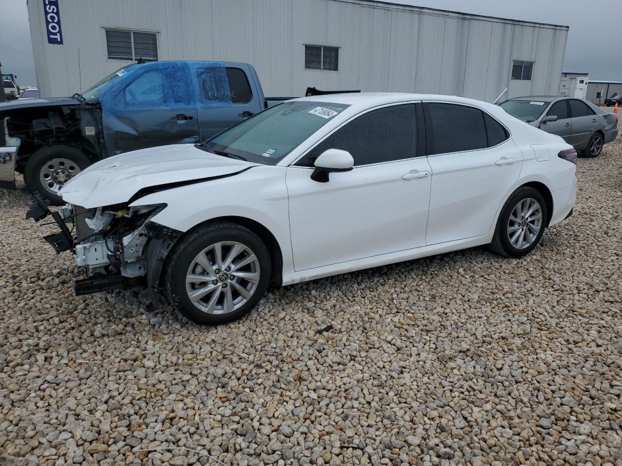 TOYOTA CAMRY 2023 4t1c11akxpu823775