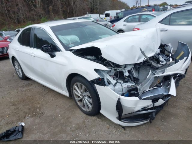 TOYOTA CAMRY 2022 4t1c11bk0nu048821