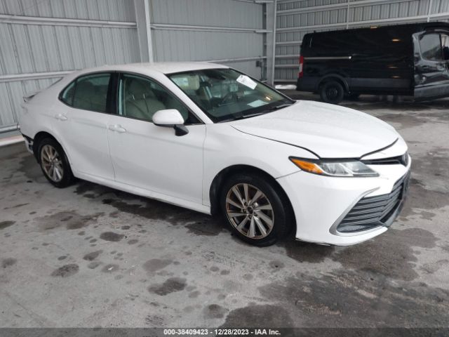 TOYOTA CAMRY 2021 4t1c11bk2mu032960