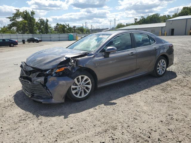 TOYOTA CAMRY LE 2022 4t1c11bk2nu052336