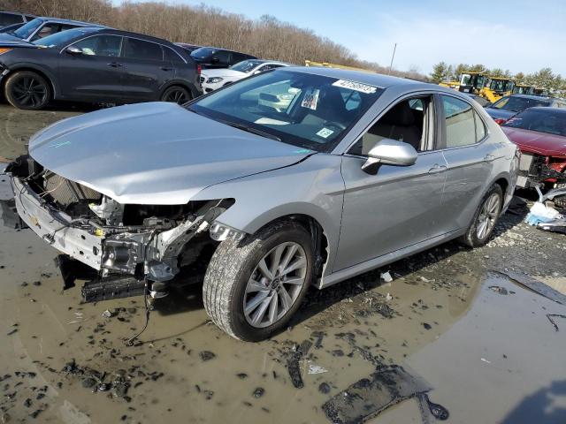 TOYOTA CAMRY LE 2022 4t1c11bk4nu057585