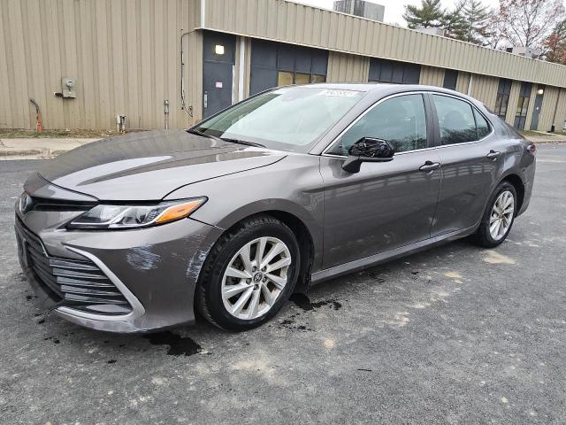 TOYOTA CAMRY LE 2021 4t1c11bk5mu021810