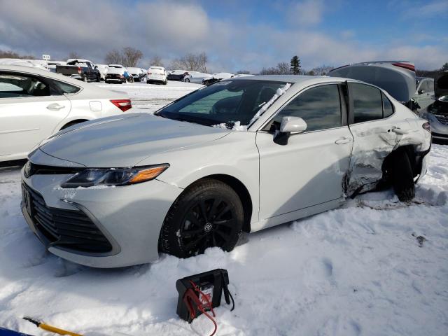 TOYOTA CAMRY LE 2022 4t1c11bk6nu061699