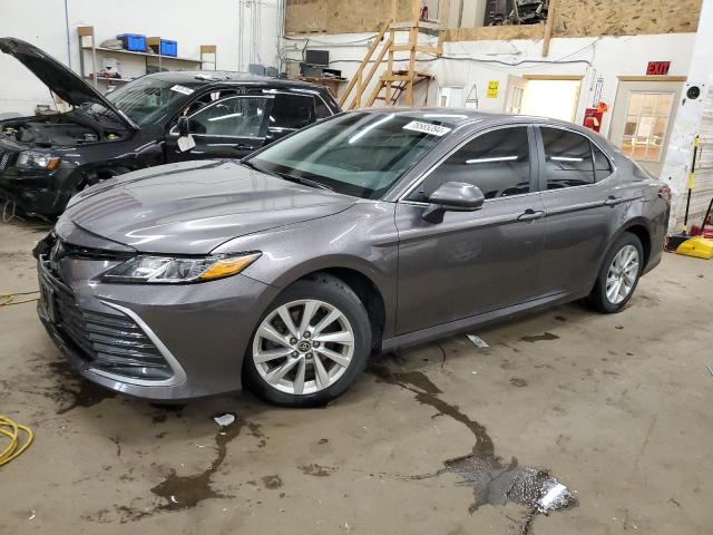 TOYOTA CAMRY LE 2022 4t1c11bk7nu066622