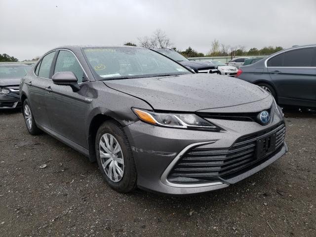 TOYOTA CAMRY LE 2021 4t1c31ak1mu548934