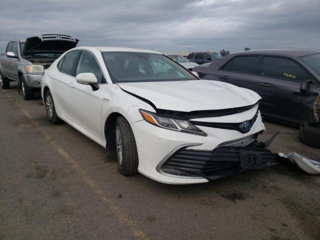 TOYOTA CAMRY LE 2021 4t1c31ak1mu557374