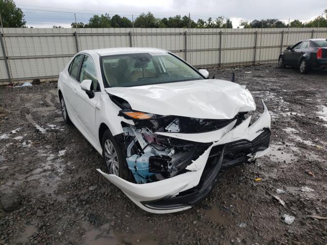 TOYOTA CAMRY LE 2021 4t1c31ak4mu567719