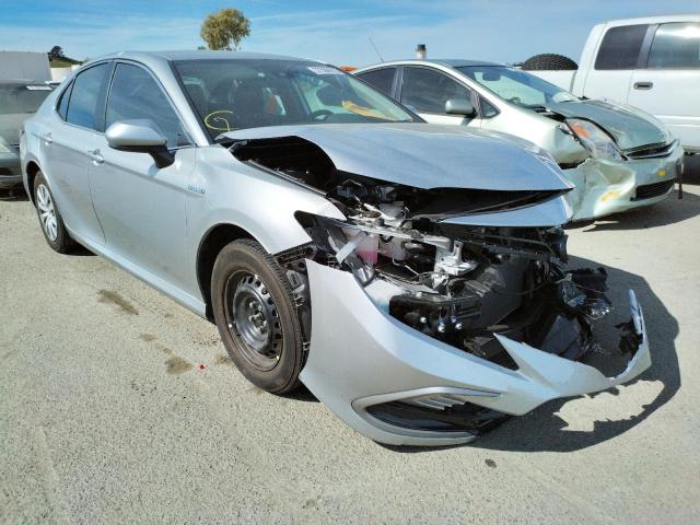 TOYOTA CAMRY LE 2021 4t1c31ak6mu562697