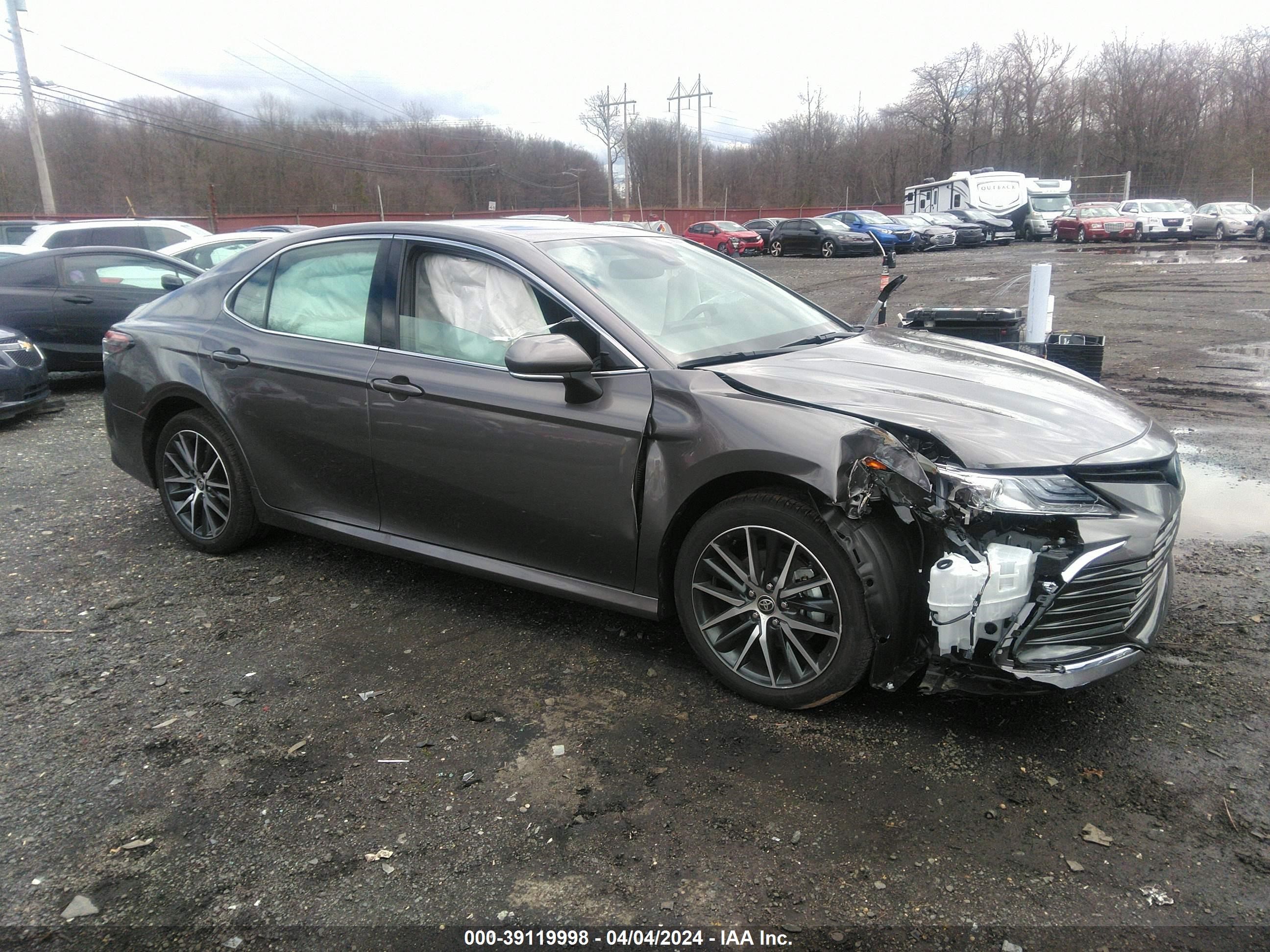 TOYOTA CAMRY 2024 4t1f31ak8ru627201