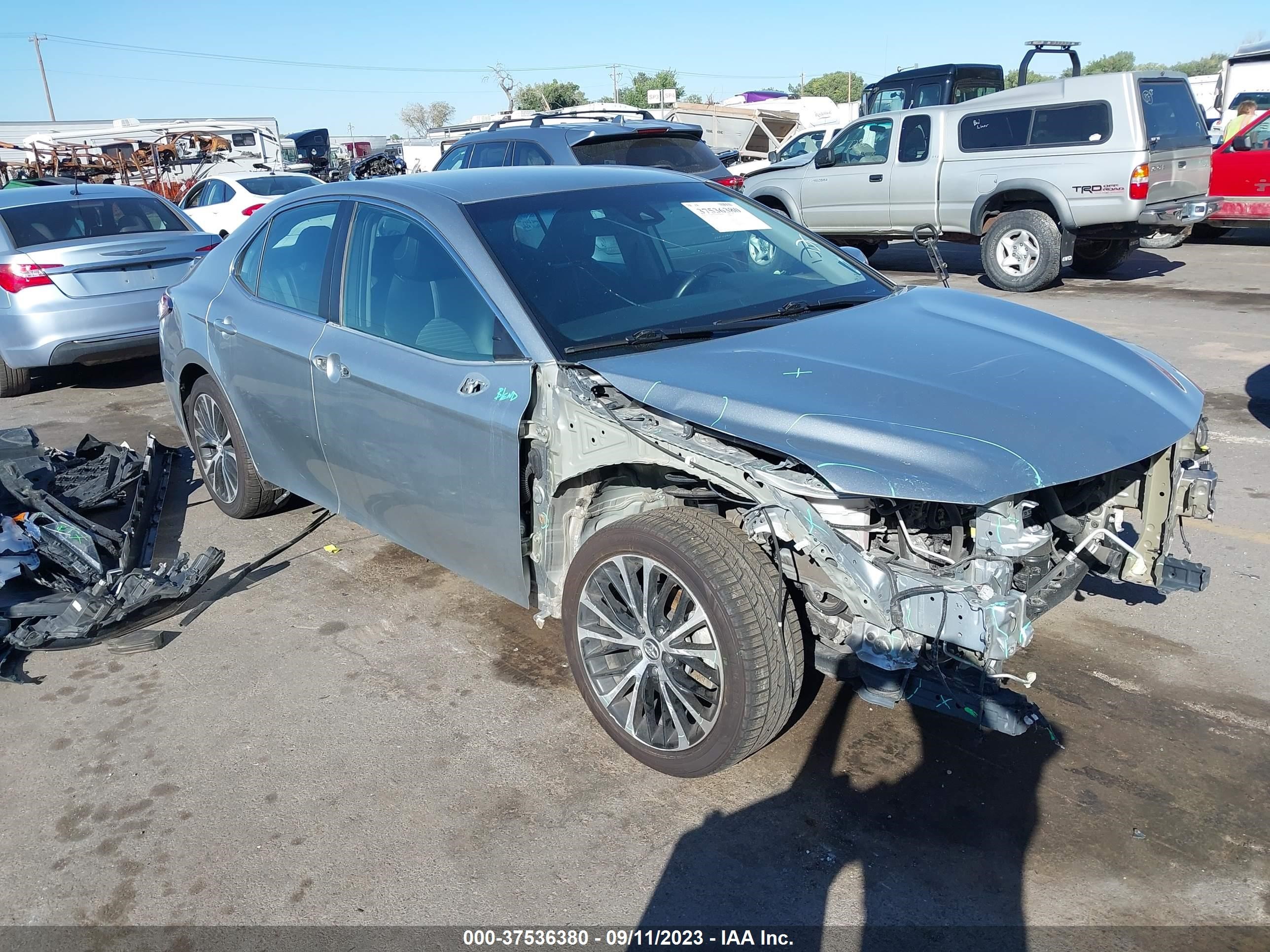 TOYOTA CAMRY 2020 4t1g11ak0lu864427