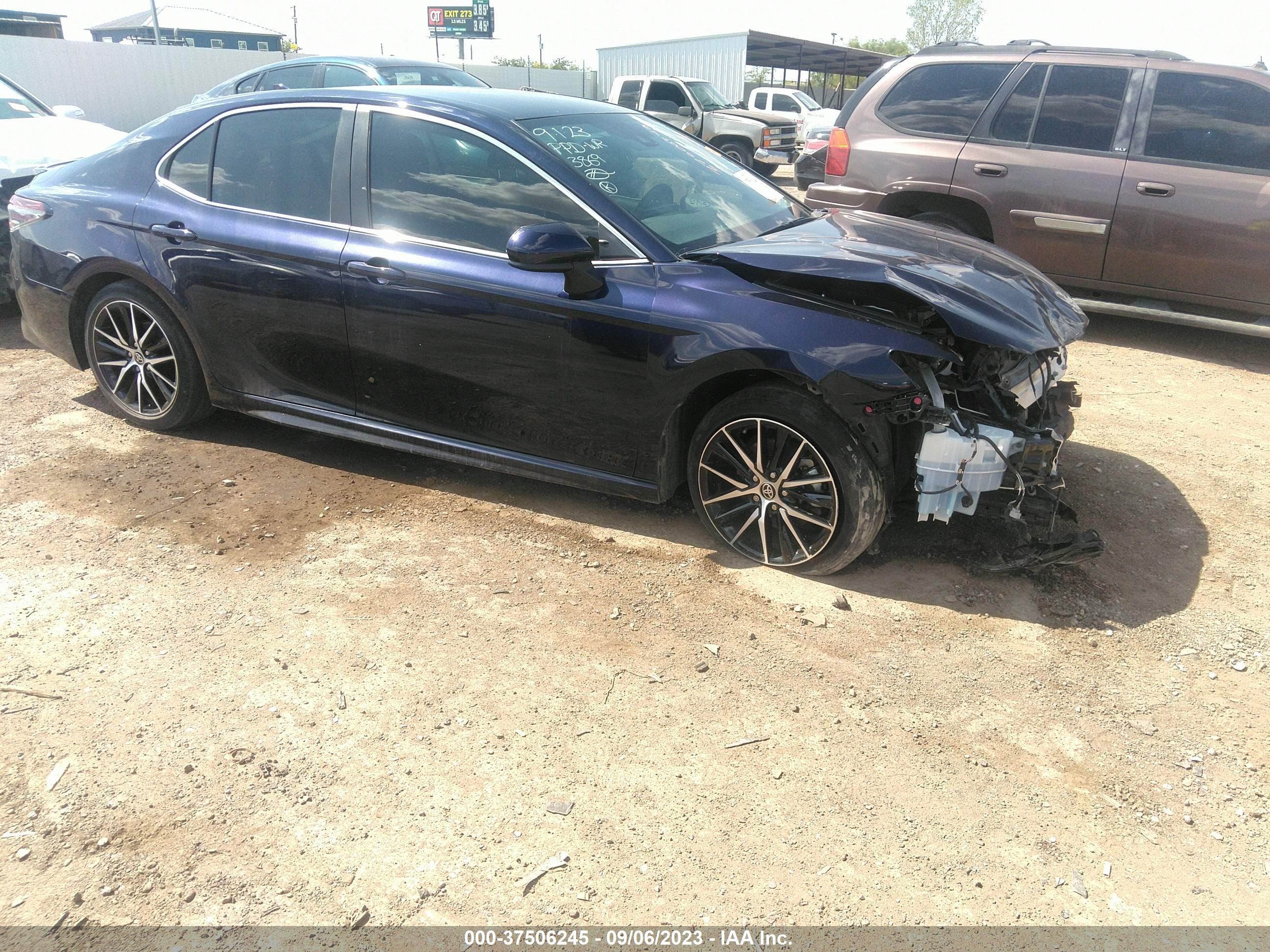 TOYOTA CAMRY 2021 4t1g11ak0mu413869