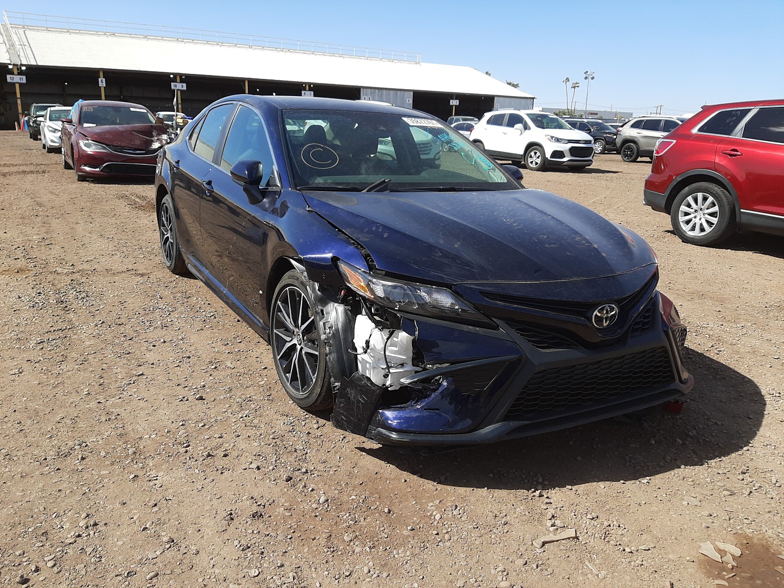 TOYOTA CAMRY SE 2021 4t1g11ak0mu526124