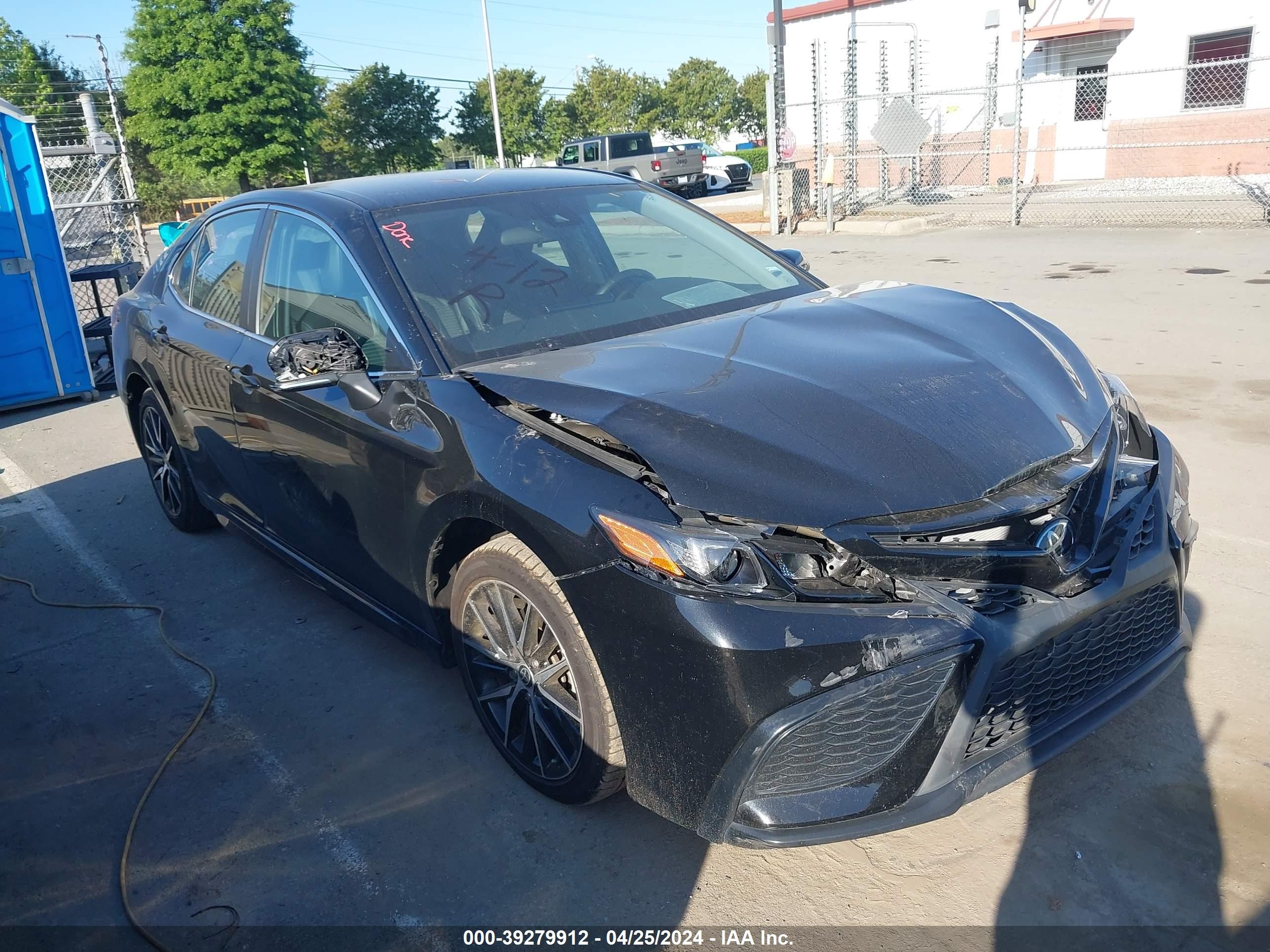 TOYOTA CAMRY 2022 4t1g11ak0nu696632