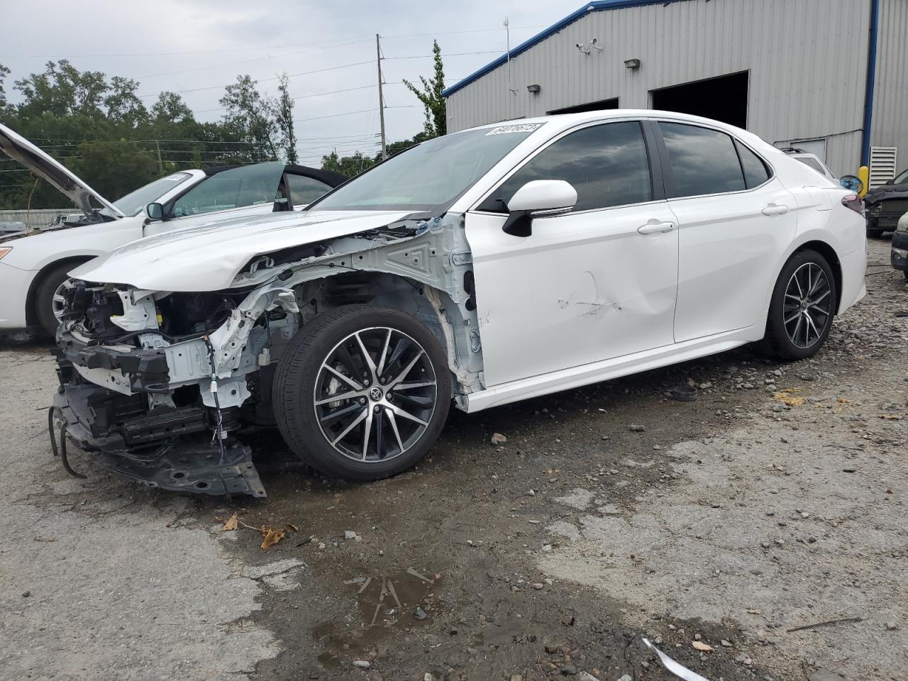 TOYOTA CAMRY 2023 4t1g11ak0pu764849