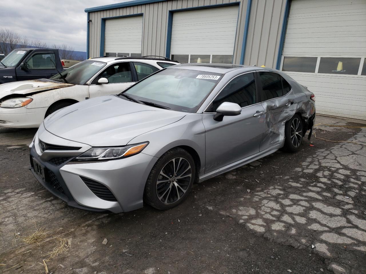 TOYOTA CAMRY 2020 4t1g11ak1lu948336