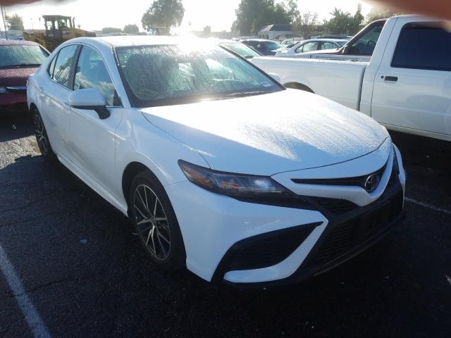 TOYOTA CAMRY SE 2021 4t1g11ak1mu413640