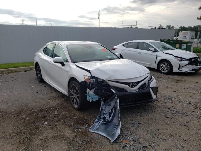 TOYOTA CAMRY SE 2021 4t1g11ak1mu601543