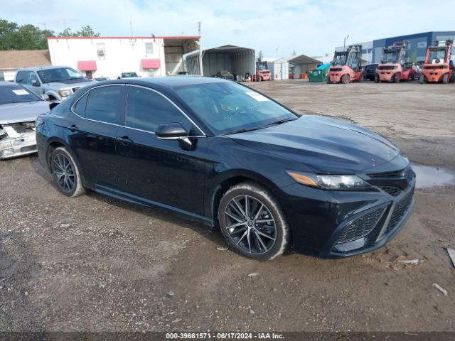 TOYOTA CAMRY 2024 4t1g11ak1ru233209