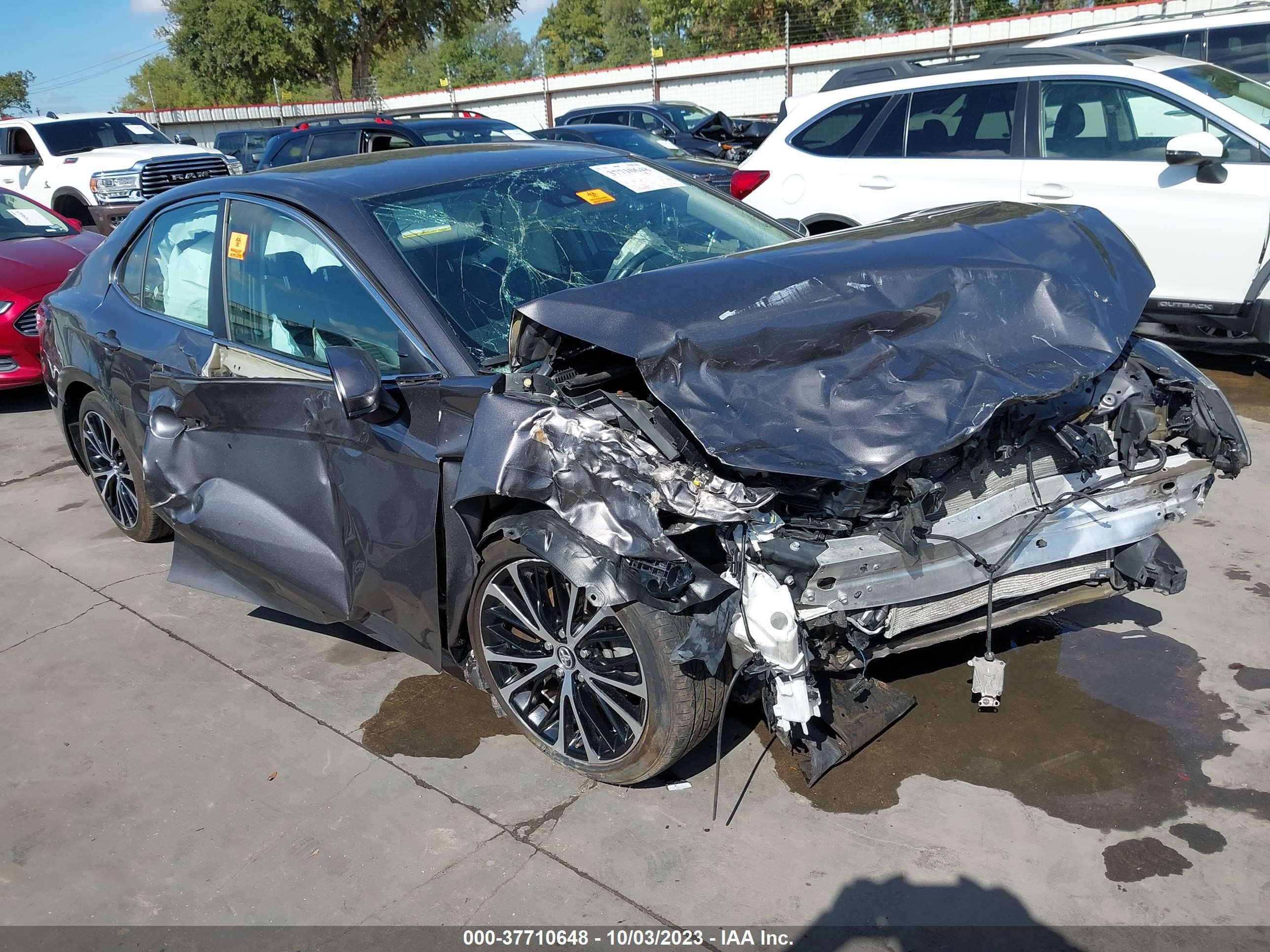 TOYOTA CAMRY 2020 4t1g11ak2lu871363