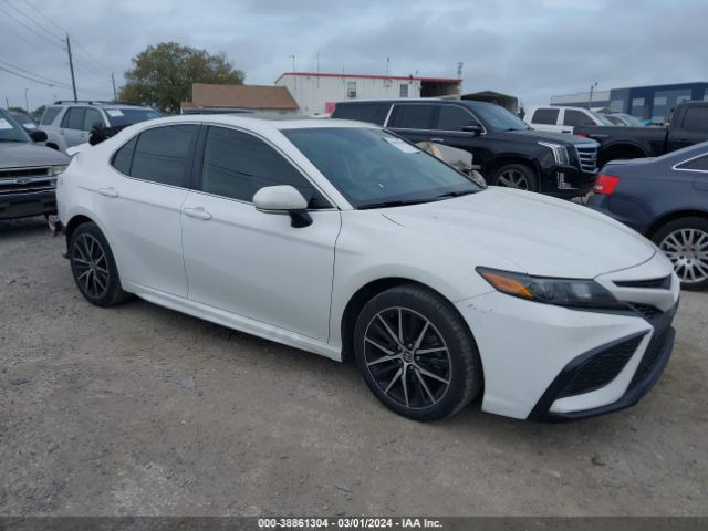 TOYOTA CAMRY 2021 4t1g11ak2mu431984