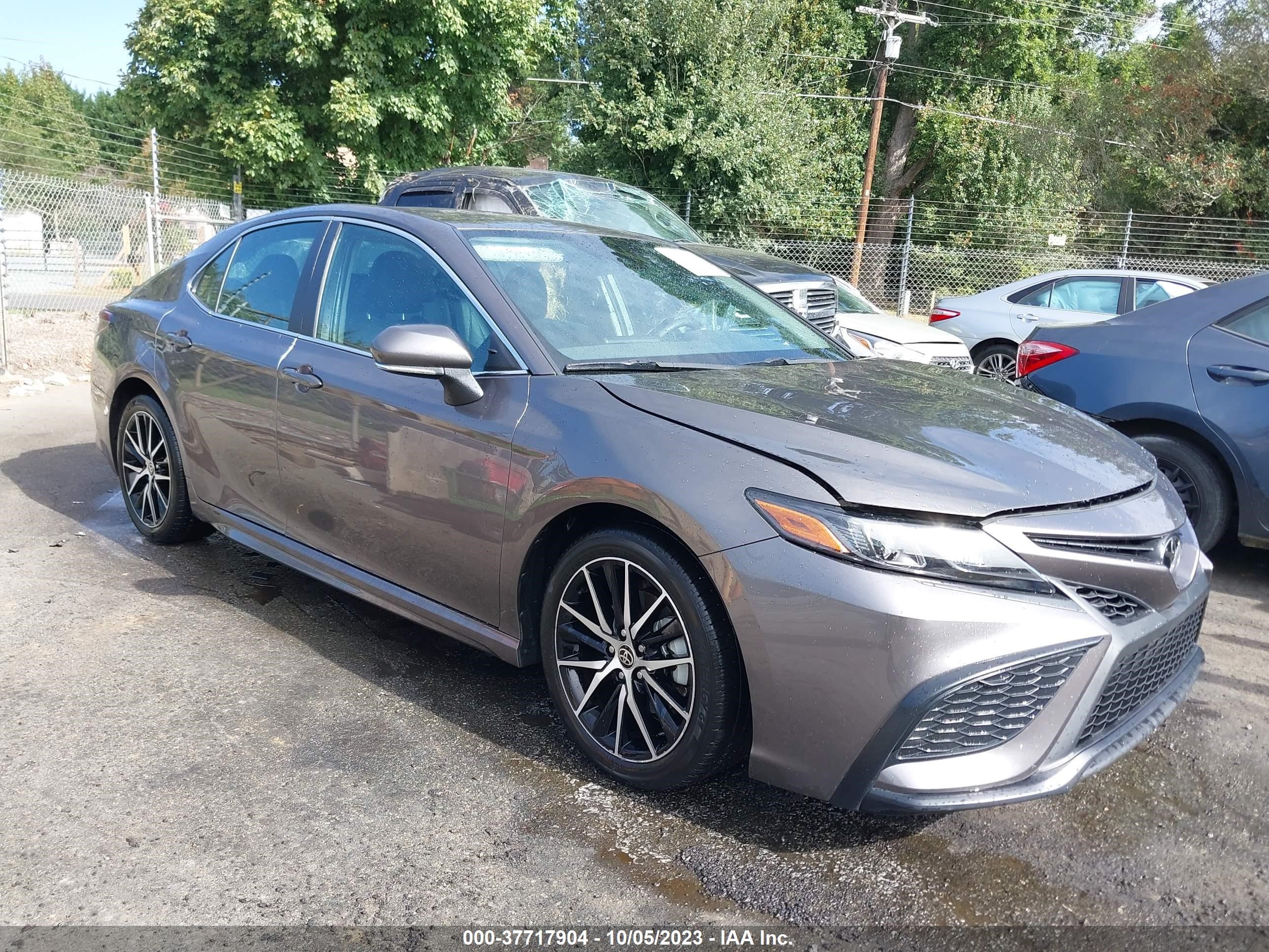 TOYOTA CAMRY 2022 4t1g11ak2nu618465