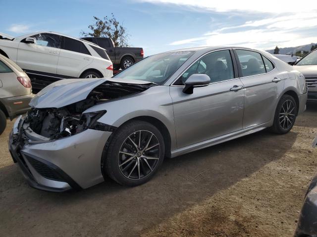 TOYOTA CAMRY 2022 4t1g11ak2nu668766