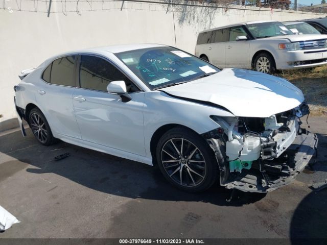 TOYOTA CAMRY 2022 4t1g11ak2nu681615