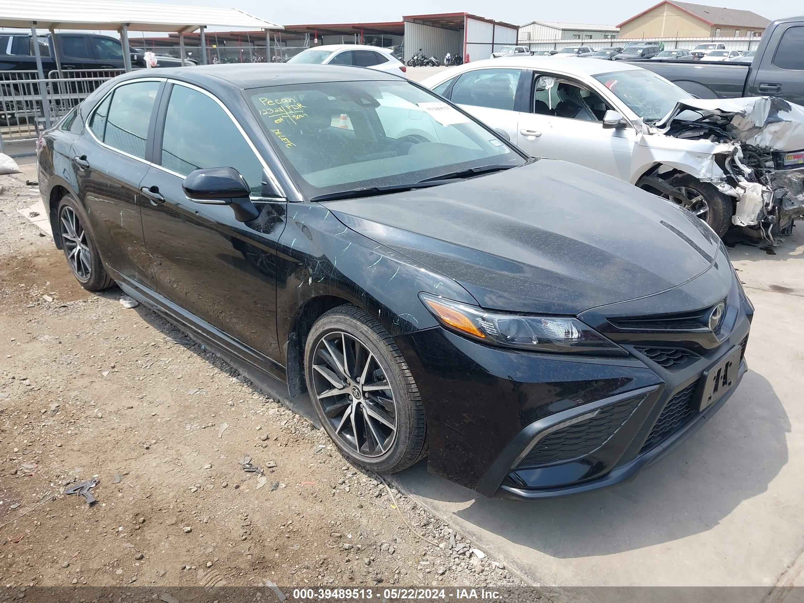 TOYOTA CAMRY 2024 4t1g11ak2ru840901