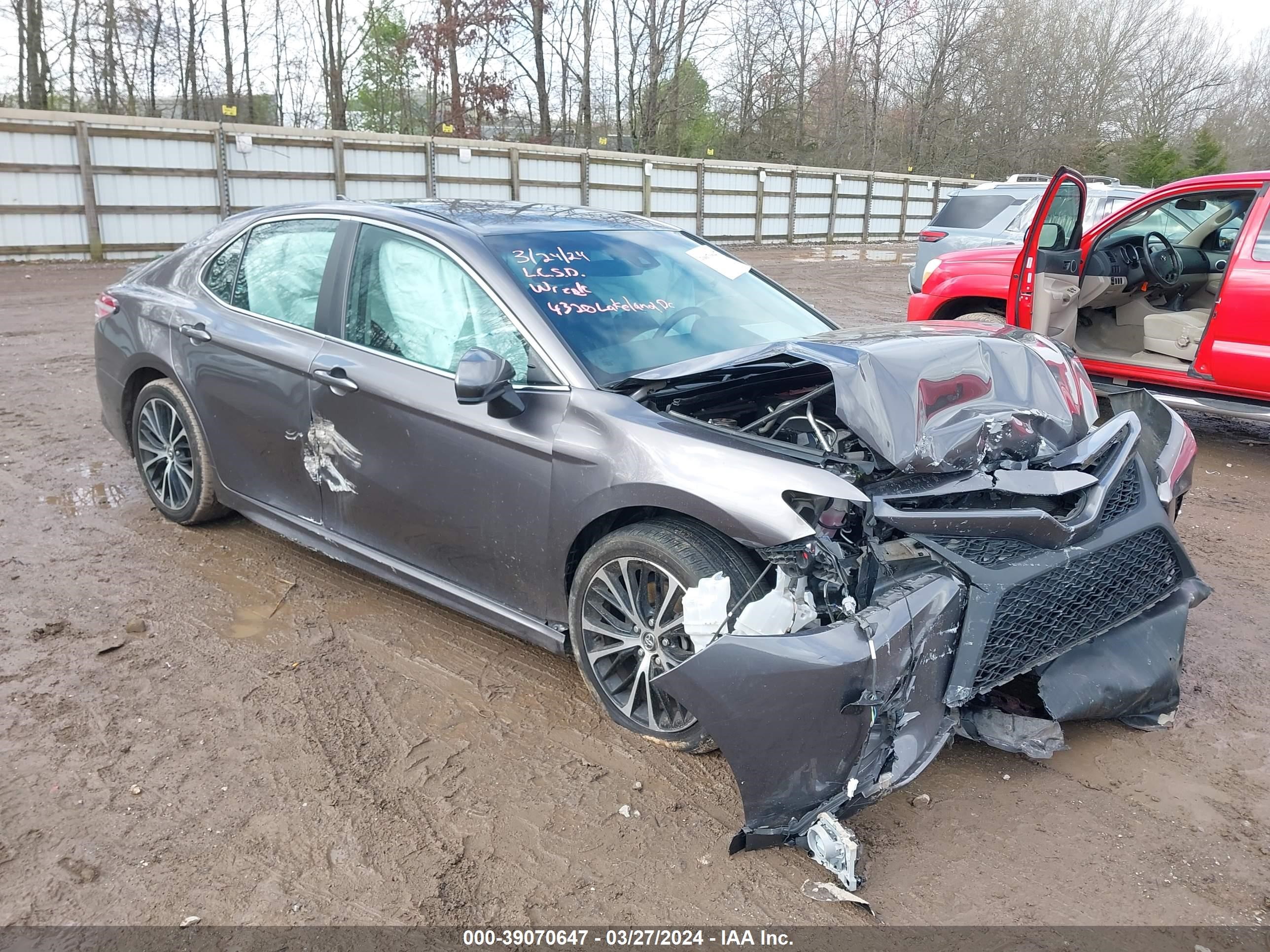 TOYOTA CAMRY 2020 4t1g11ak3lu345985