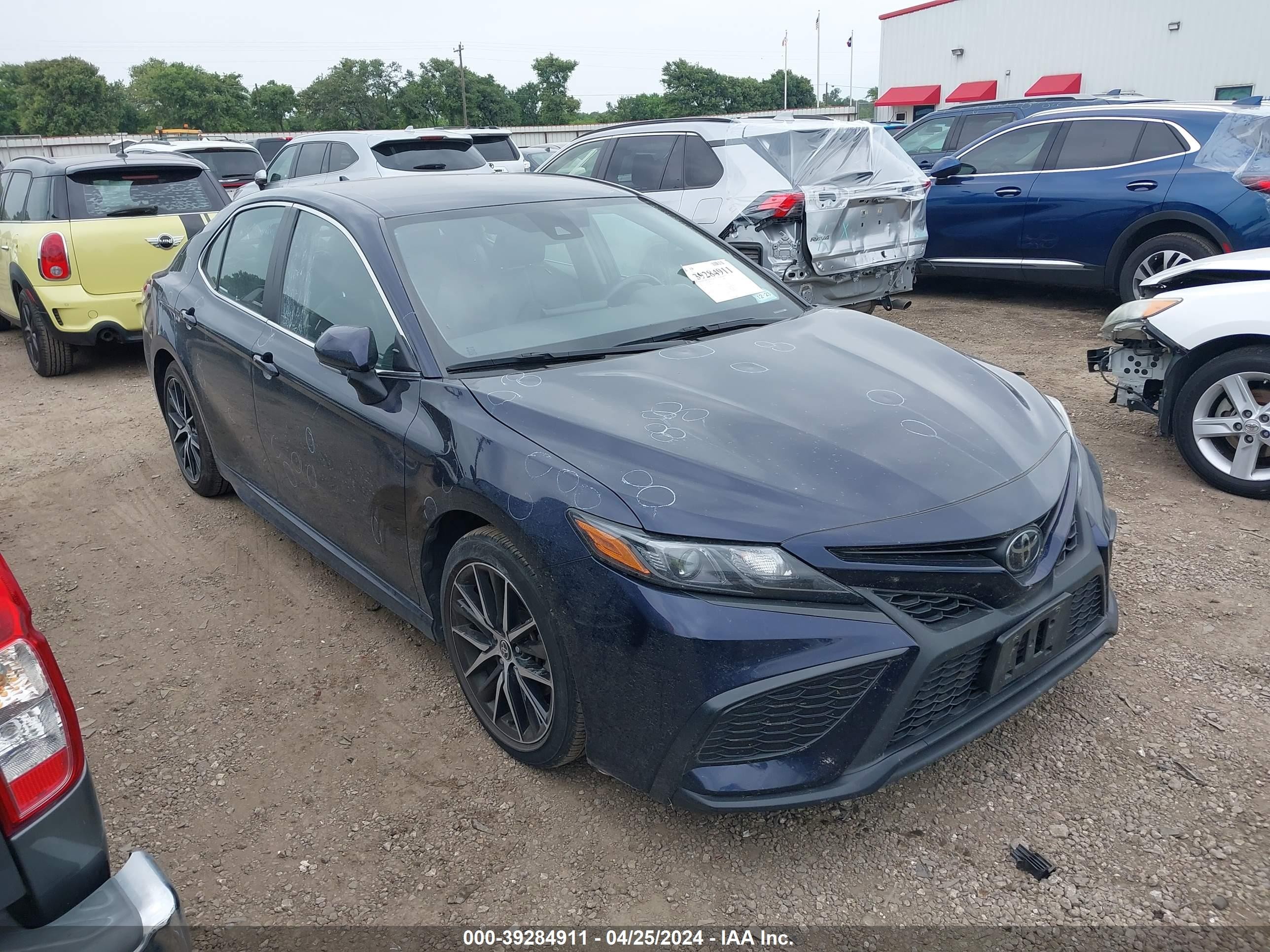 TOYOTA CAMRY 2022 4t1g11ak3nu654620