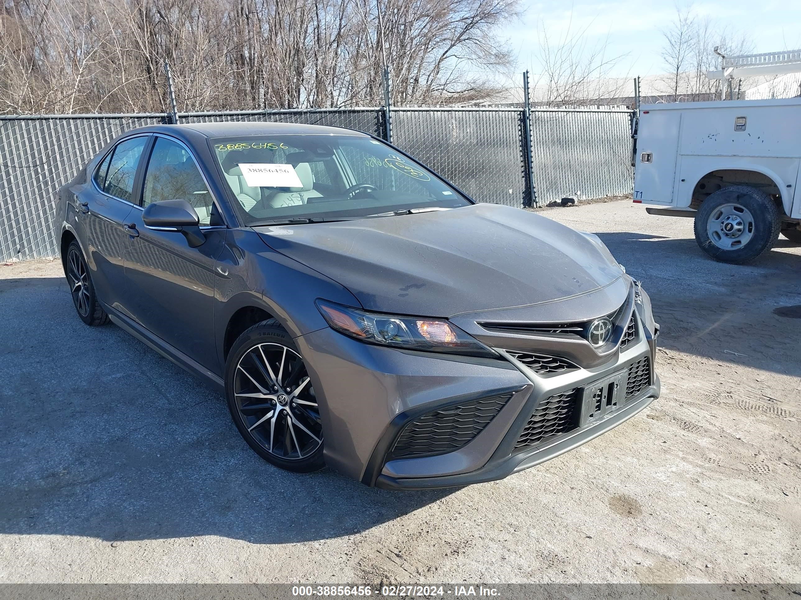 TOYOTA CAMRY 2022 4t1g11ak3nu693871