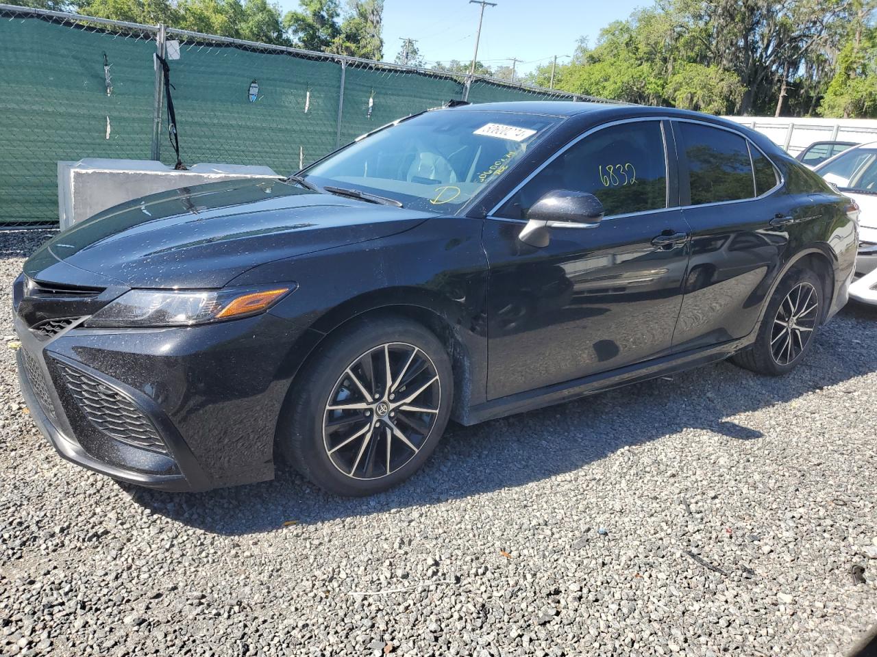 TOYOTA CAMRY 2024 4t1g11ak3ru859537