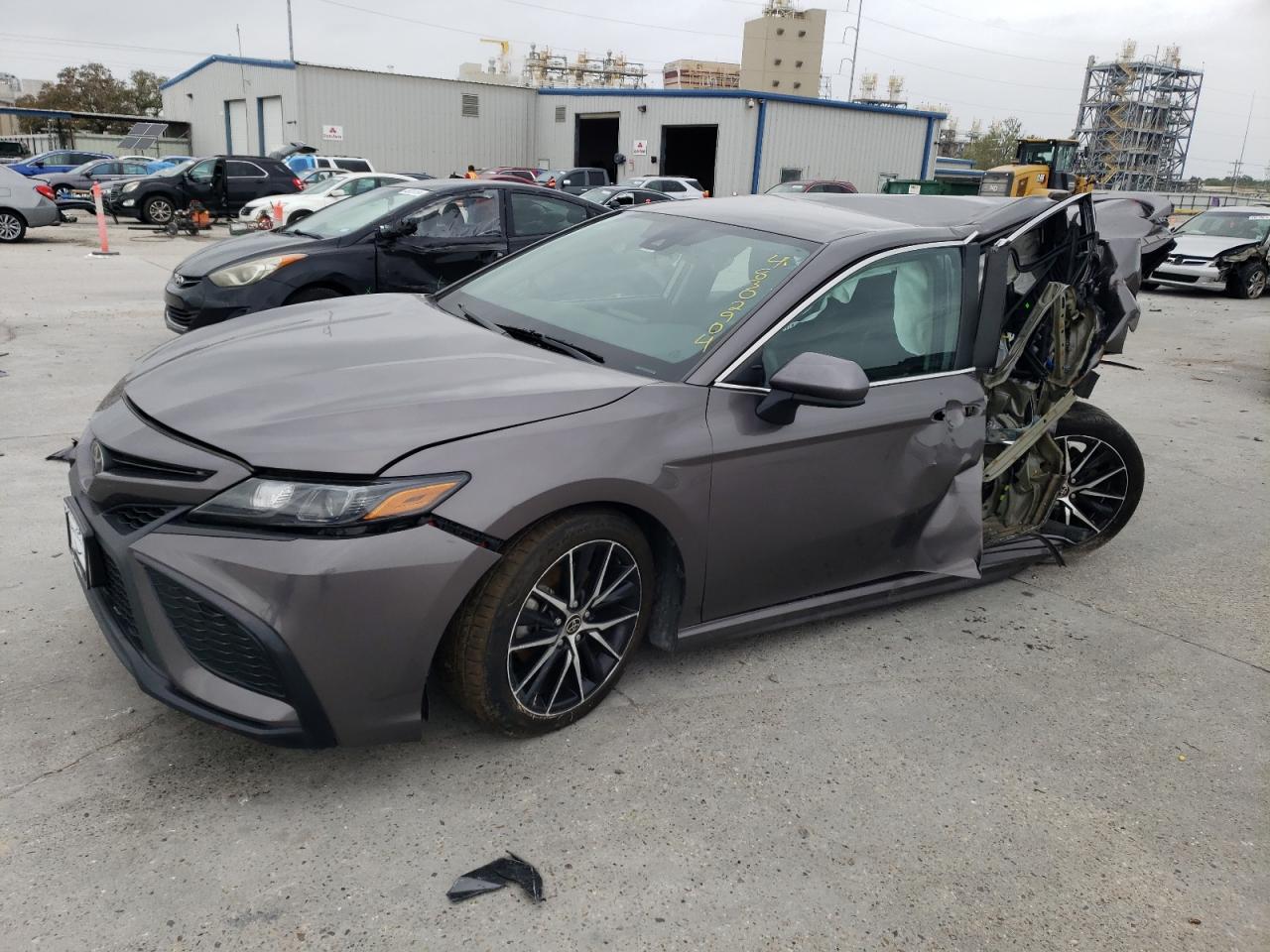 TOYOTA CAMRY 2021 4t1g11ak4mu588769