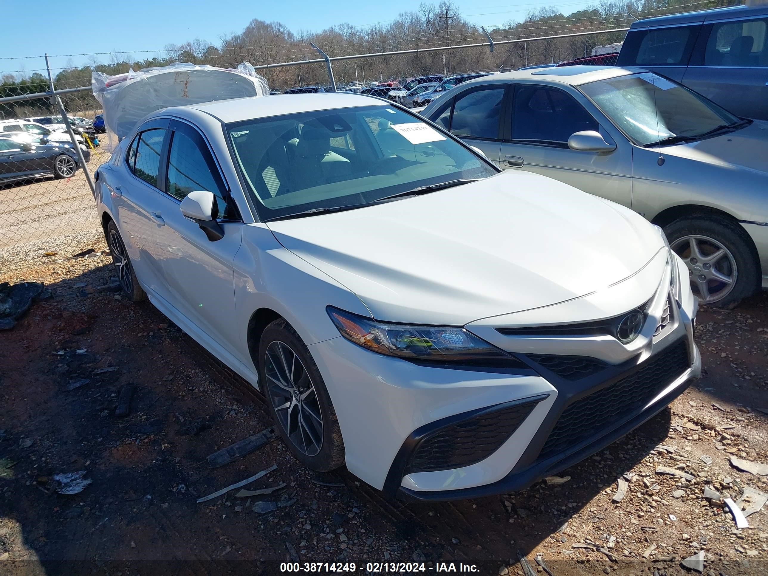 TOYOTA CAMRY 2023 4t1g11ak4pu101672