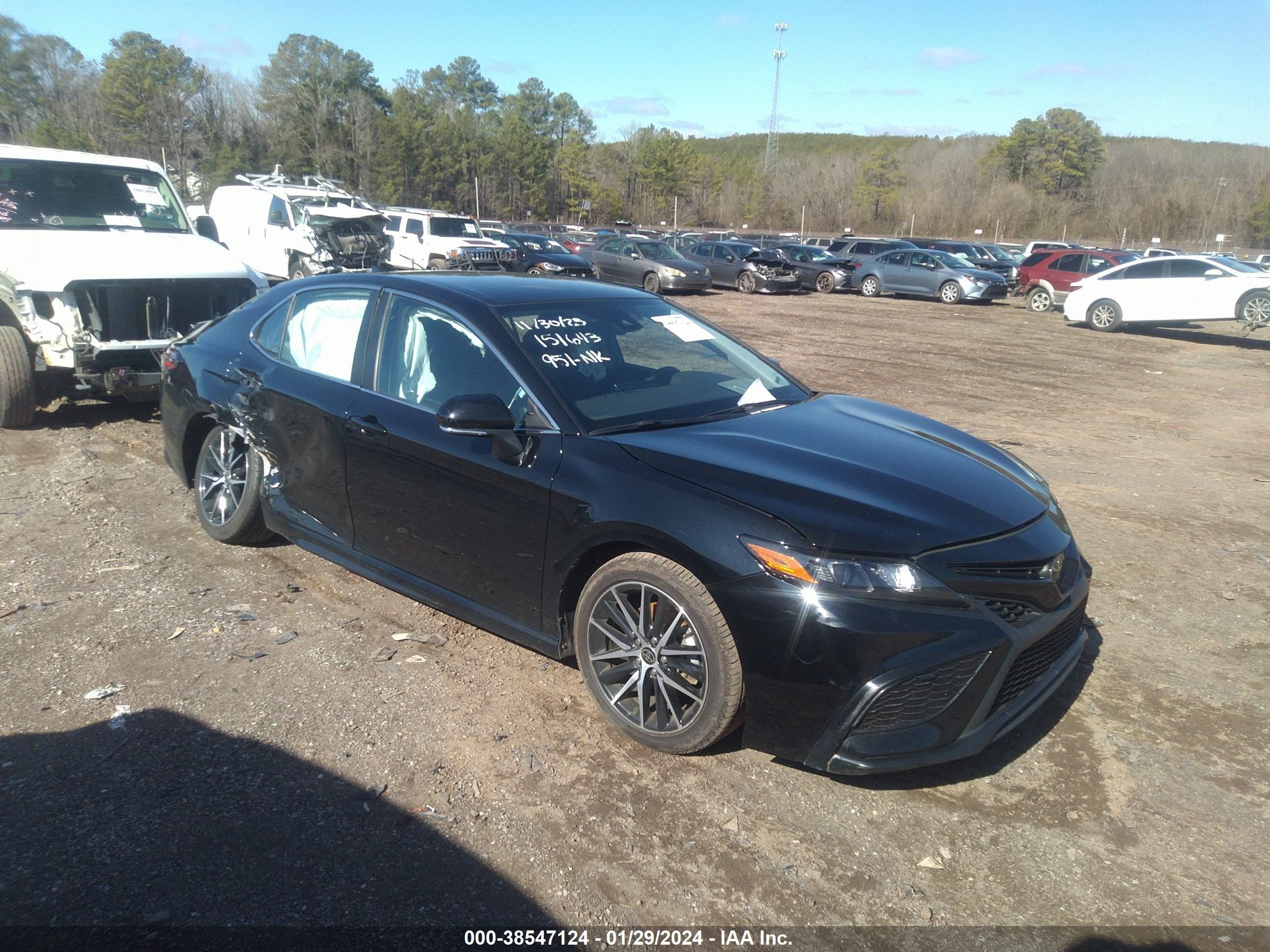 TOYOTA CAMRY 2023 4t1g11ak4pu746256