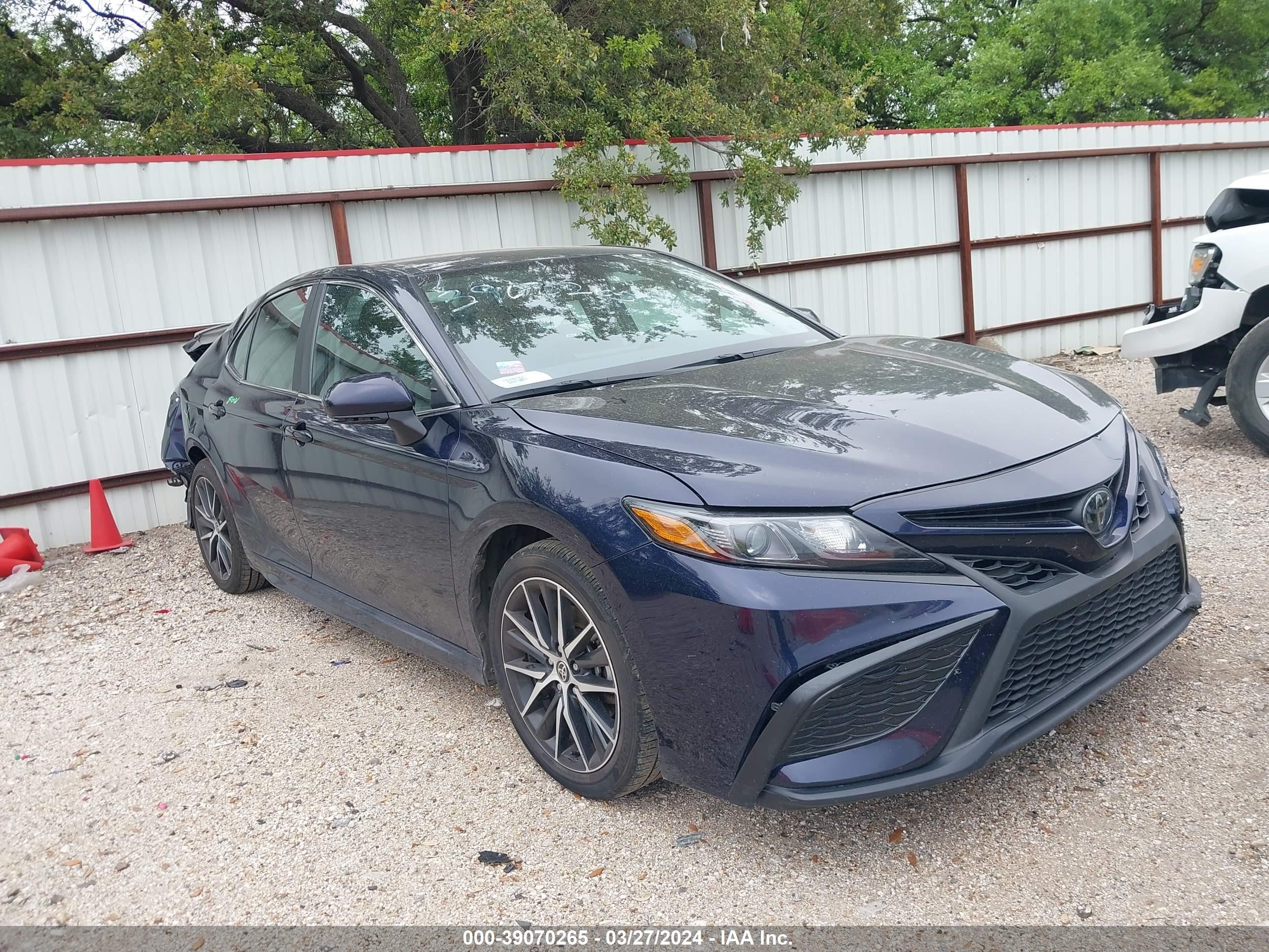 TOYOTA CAMRY 2022 4t1g11ak5nu669913