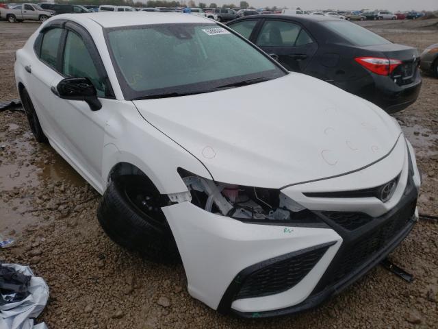 TOYOTA CAMRY SE 2021 4t1g11ak6mu439439