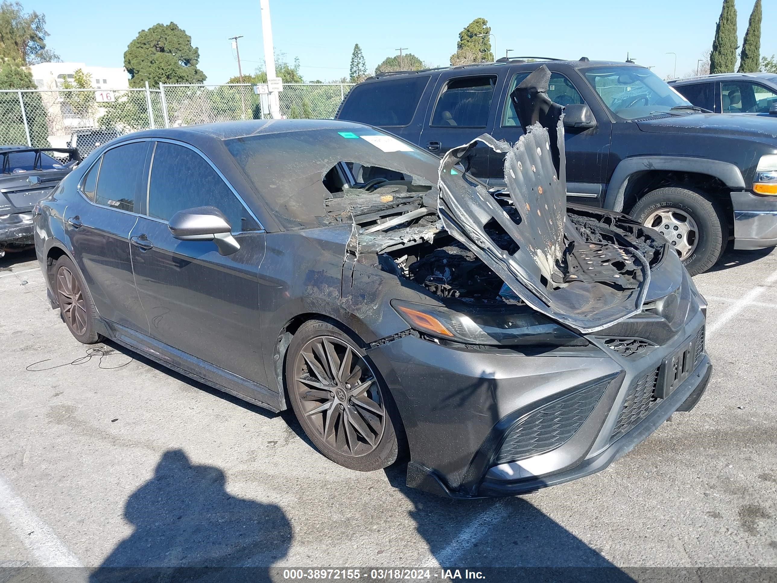 TOYOTA CAMRY 2021 4t1g11ak6mu522143