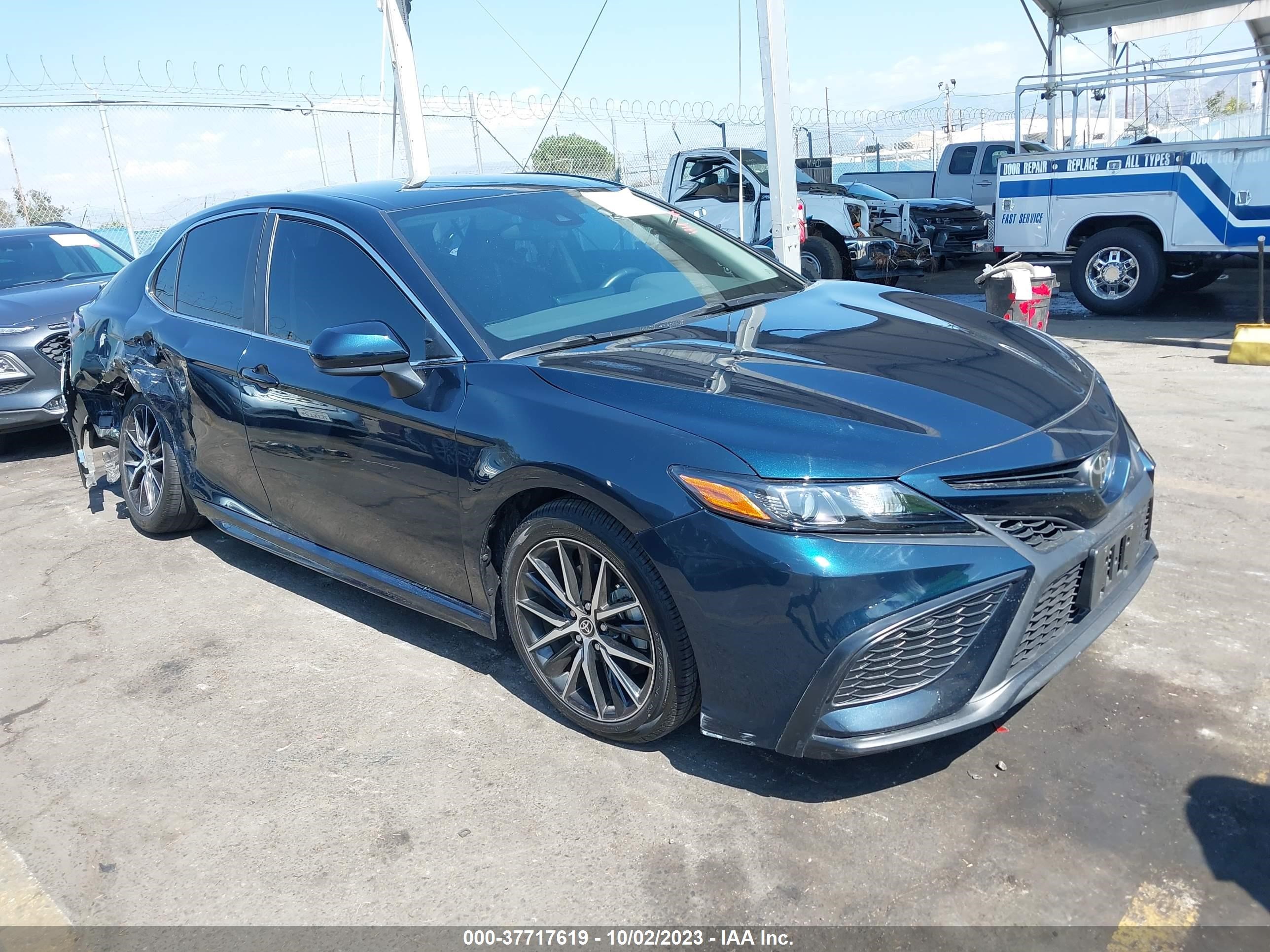 TOYOTA CAMRY 2021 4t1g11ak6mu572363