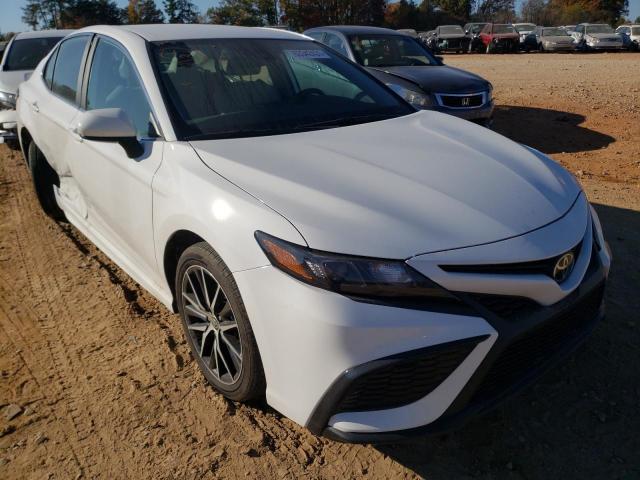 TOYOTA CAMRY SE 2021 4t1g11ak6mu573125