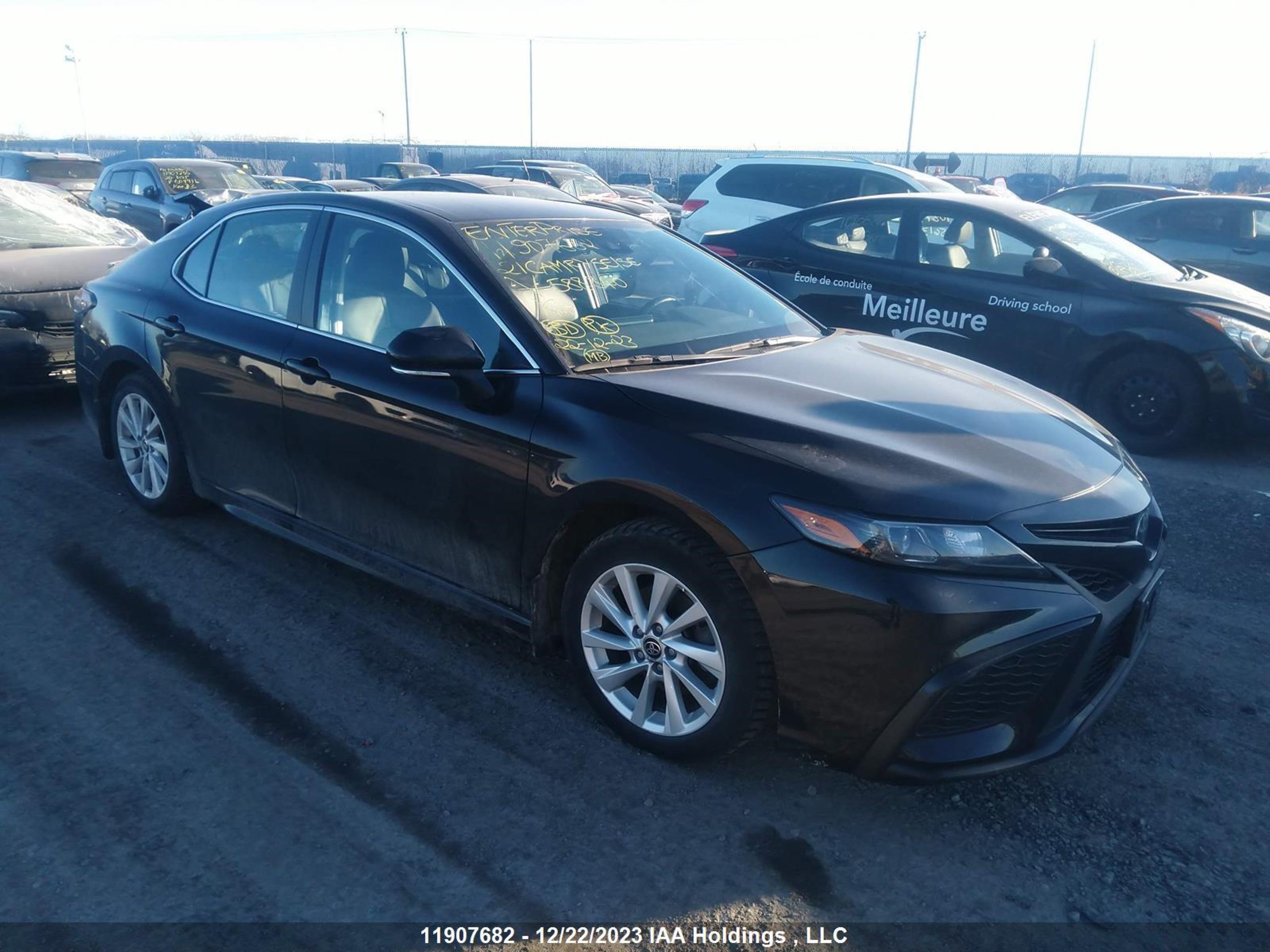 TOYOTA CAMRY 2021 4t1g11ak6mu588840