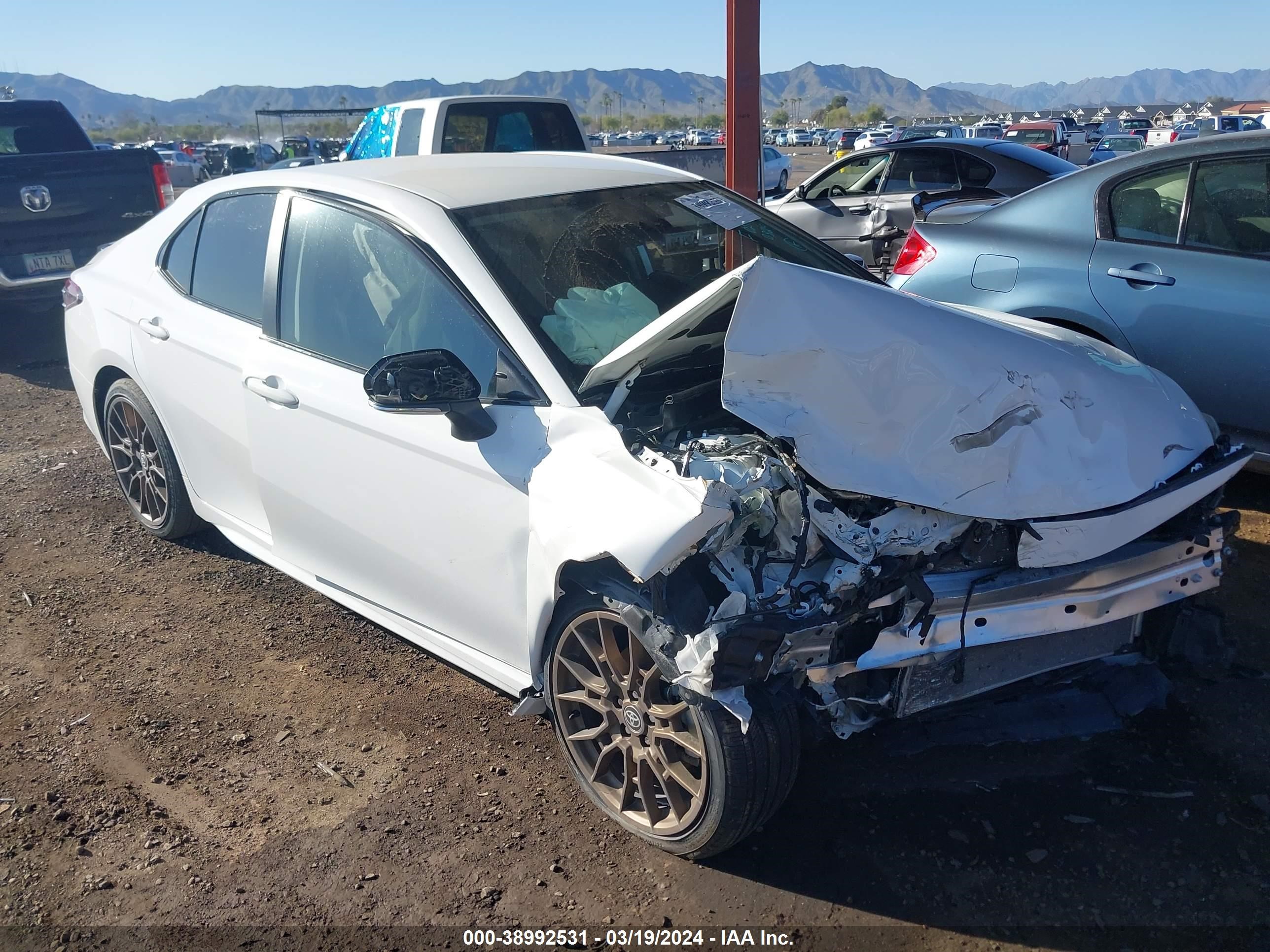 TOYOTA CAMRY 2023 4t1g11ak6pu110342