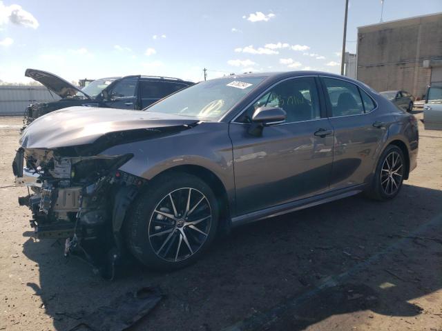 TOYOTA CAMRY 2024 4t1g11ak6ru231598