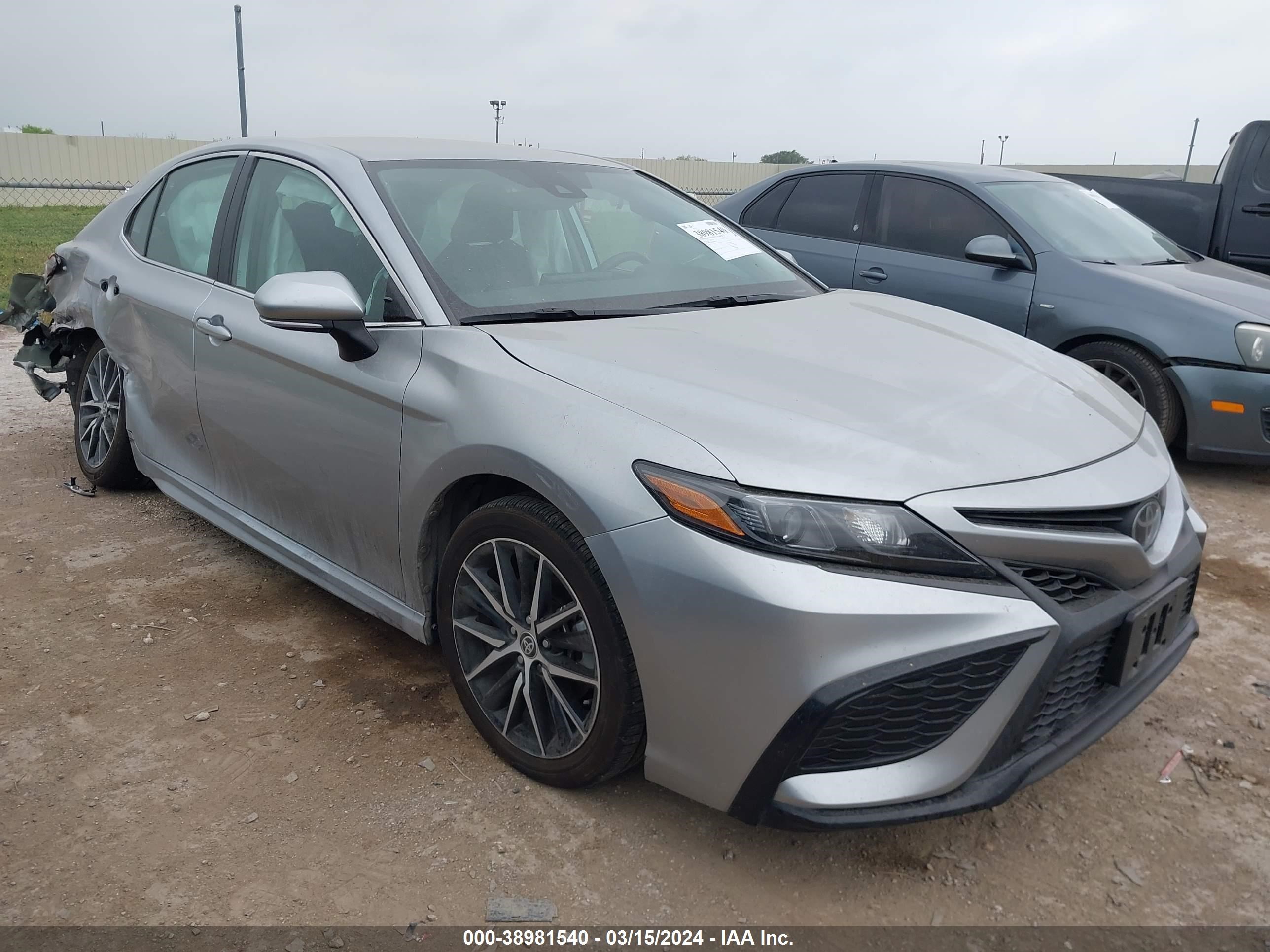 TOYOTA CAMRY 2023 4t1g11ak7pu800701