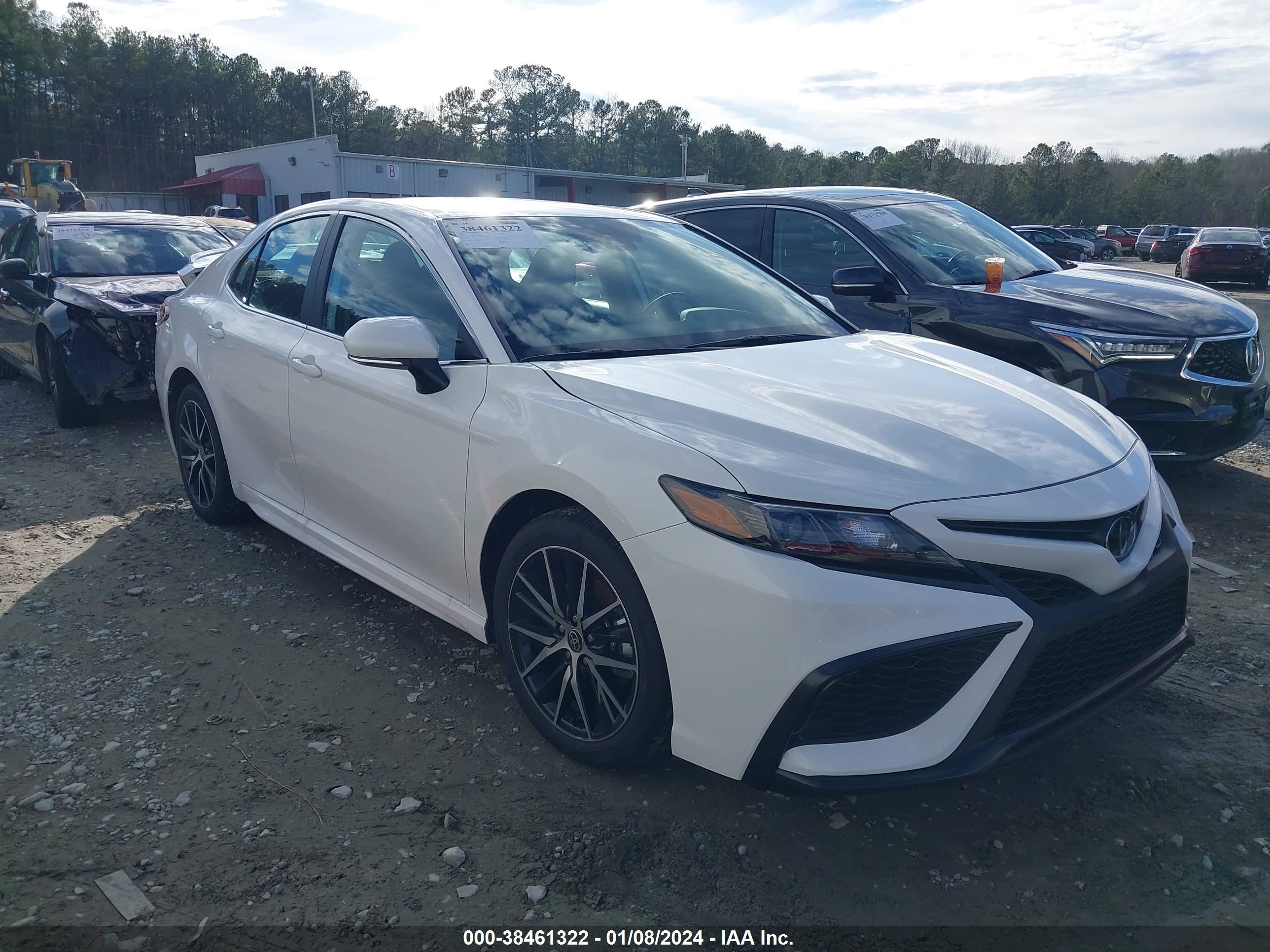 TOYOTA CAMRY 2024 4t1g11ak7ru864448