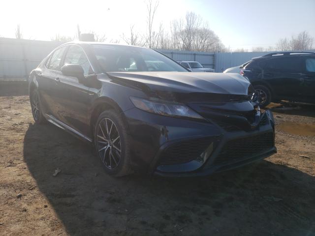 TOYOTA CAMRY SE 2021 4t1g11ak8mu417166