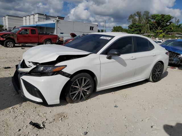 TOYOTA CAMRY SE 2021 4t1g11ak8mu475522