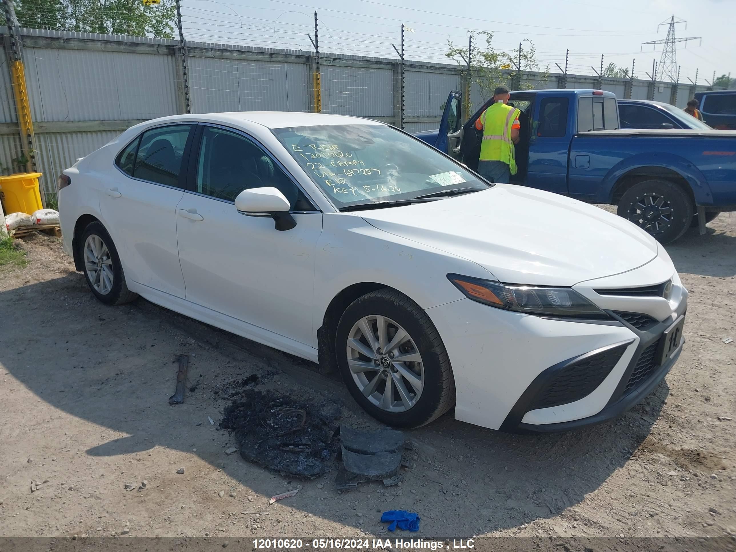 TOYOTA CAMRY 2022 4t1g11ak8nu647257