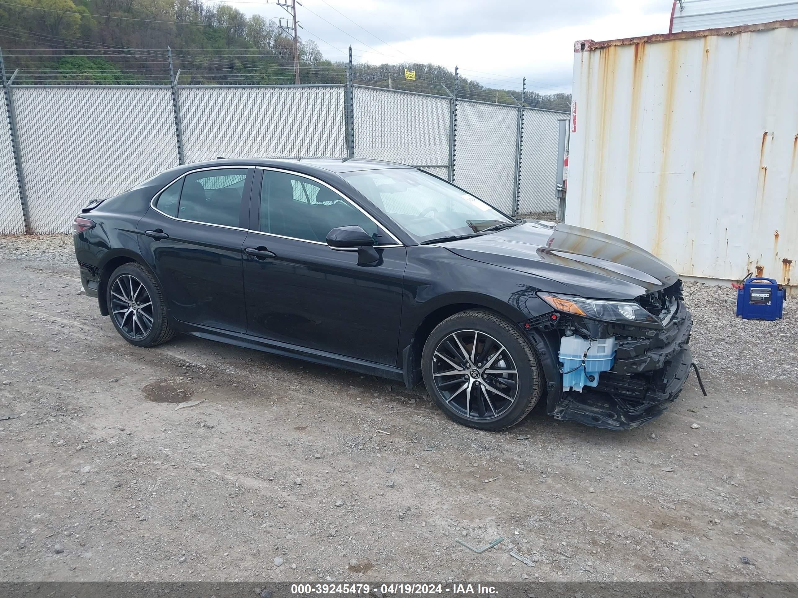 TOYOTA CAMRY 2024 4t1g11ak8ru207531