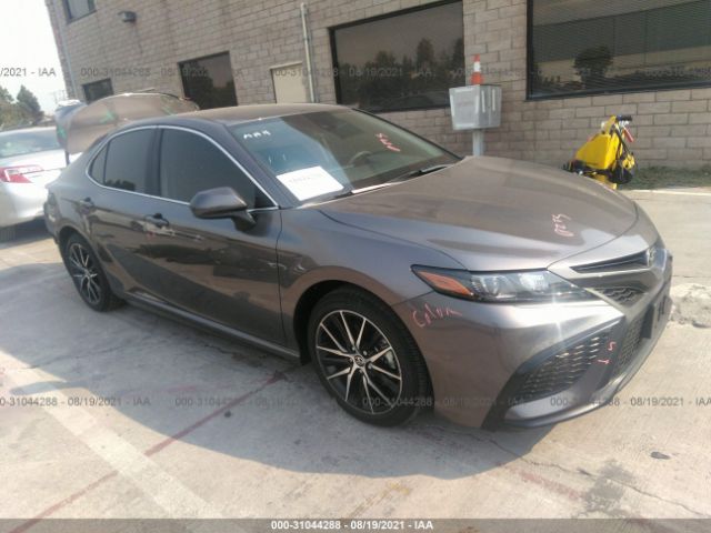 TOYOTA CAMRY 2021 4t1g11ak9mu447129